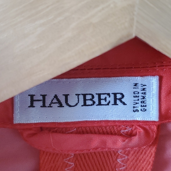 Hauber 12 - Picture 2 of 5